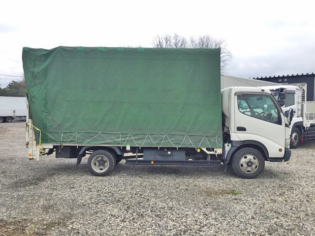 日野デュトロ幌車小型（2t・3t）[写真05]