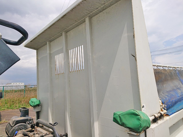 いすゞフォワードダンプ中型（4t）[写真15]