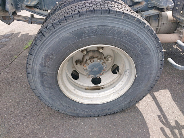 いすゞフォワードダンプ中型（4t）[写真19]