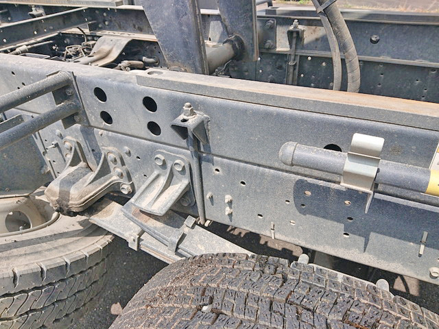 いすゞフォワードダンプ中型（4t）[写真22]