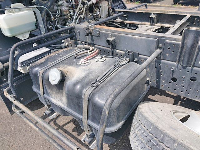 いすゞフォワードダンプ中型（4t）[写真23]