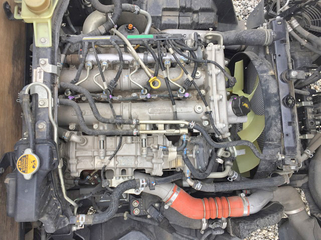 三菱ふそうキャンター平ボディ小型（2t・3t）[写真25]