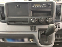 三菱ふそうキャンター平ボディ小型（2t・3t）[写真33]