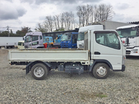 三菱ふそうキャンター平ボディ小型（2t・3t）[写真05]