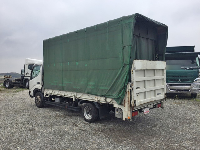 日野デュトロ幌車小型（2t・3t）[写真04]