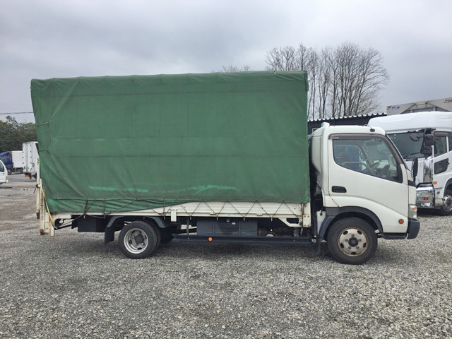 日野デュトロ幌車小型（2t・3t）[写真06]