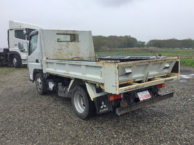 三菱ふそうキャンターダンプ小型（2t・3t）[写真04]