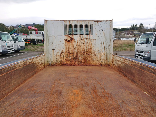 三菱ふそうキャンターダンプ小型（2t・3t）[写真13]