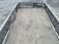 三菱ふそうキャンター平ボディ小型（2t・3t）[写真12]