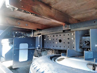 三菱ふそうキャンター平ボディ小型（2t・3t）[写真14]