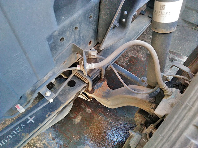 三菱ふそうキャンター平ボディ小型（2t・3t）[写真18]