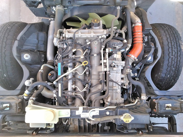 三菱ふそうキャンター平ボディ小型（2t・3t）[写真22]