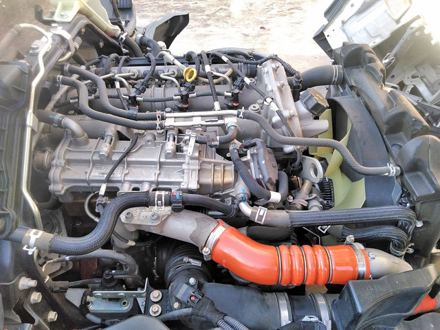 三菱ふそうキャンター平ボディ小型（2t・3t）[写真23]