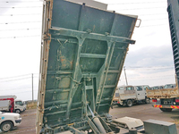 いすゞフォワード三転ダンプ中型（4t）[写真19]