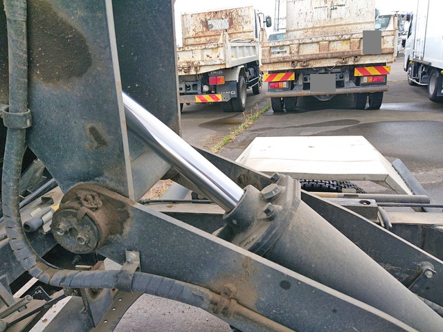 いすゞフォワード三転ダンプ中型（4t）[写真21]