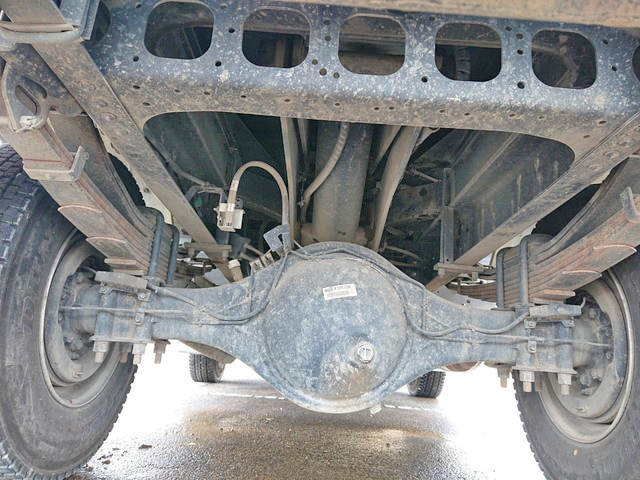 いすゞフォワード三転ダンプ中型（4t）[写真25]