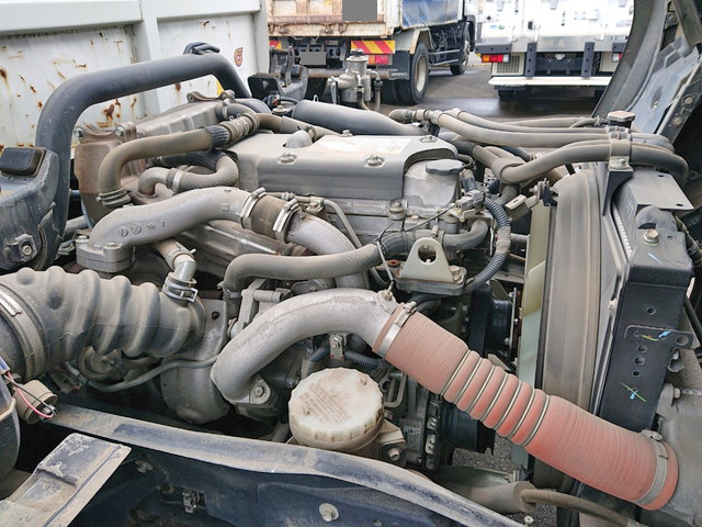 いすゞフォワード三転ダンプ中型（4t）[写真27]