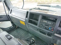 いすゞフォワード三転ダンプ中型（4t）[写真34]