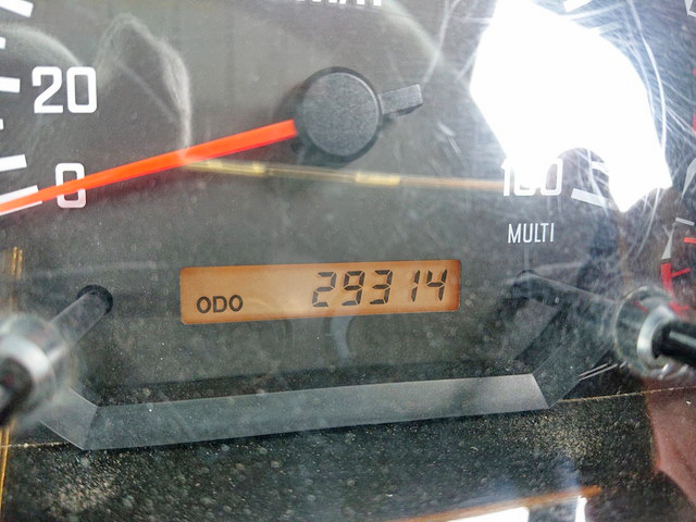 いすゞフォワード三転ダンプ中型（4t）[写真38]