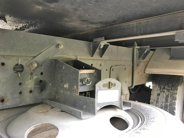 三菱ふそうキャンター冷凍車（冷蔵車）小型（2t・3t）[写真18]