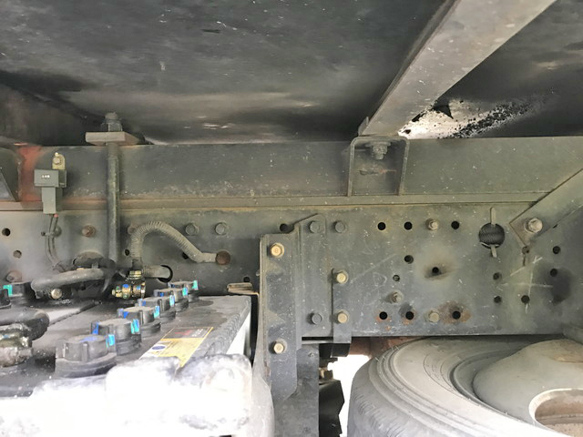 三菱ふそうキャンター冷凍車（冷蔵車）小型（2t・3t）[写真19]