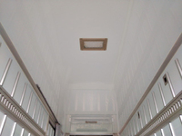 いすゞエルフ冷凍車（冷蔵車）小型（2t・3t）[写真14]