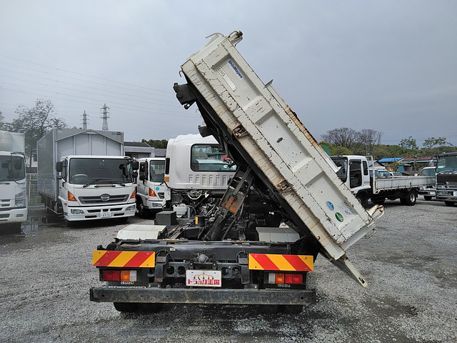 いすゞフォワード三転ダンプ中型（4t）[写真11]