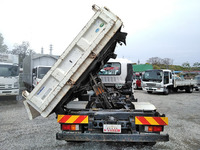 いすゞフォワード三転ダンプ中型（4t）[写真12]