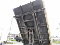 いすゞフォワード三転ダンプ中型（4t）[写真16]