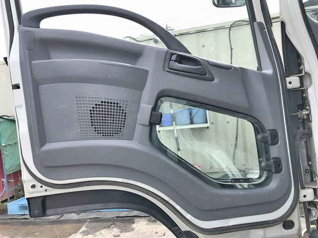 いすゞフォワードダンプ中型（4t）[写真28]