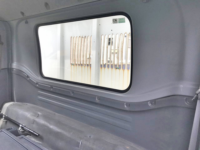 いすゞフォワードダンプ中型（4t）[写真34]