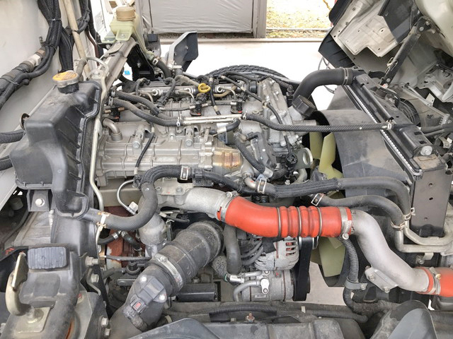 三菱ふそうキャンター冷凍車（冷蔵車）小型（2t・3t）[写真23]