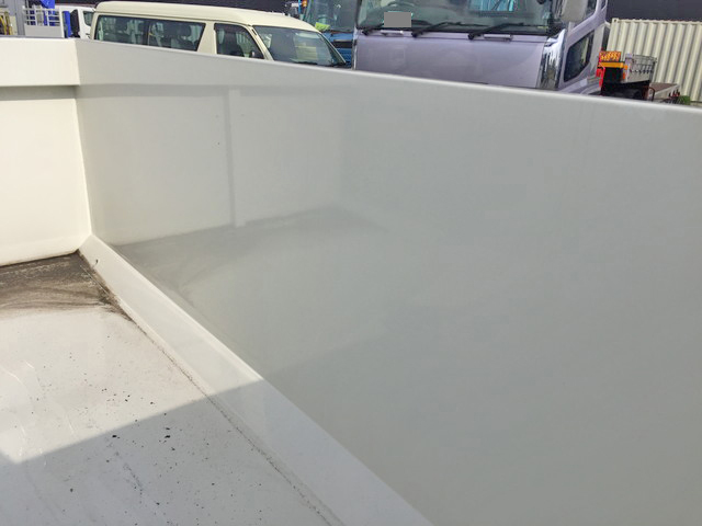 日野レンジャーアームロール中型（4t）[写真19]