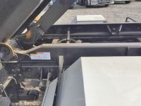 日野レンジャーアームロール中型（4t）[写真24]