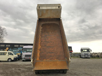三菱ふそうスーパーグレートダンプ大型（10t）[写真12]