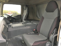 三菱ふそうスーパーグレートダンプ大型（10t）[写真32]