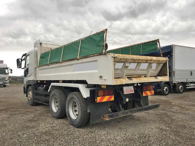 三菱ふそうスーパーグレートダンプ大型（10t）[写真04]