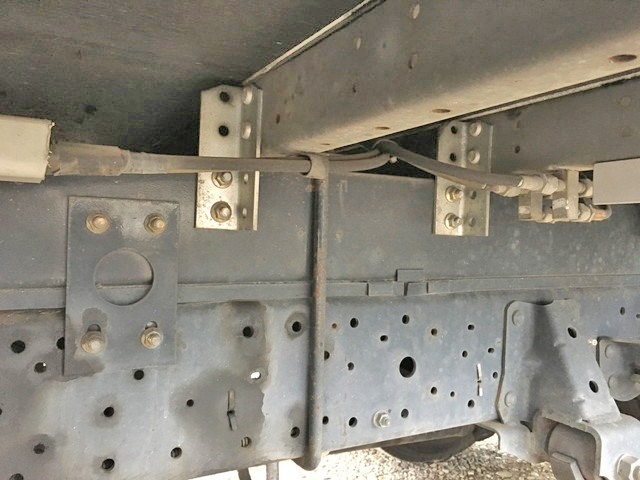 いすゞエルフアルミウイング小型（2t・3t）[写真24]