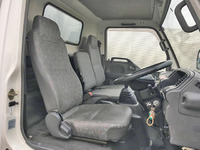 いすゞエルフアルミウイング小型（2t・3t）[写真31]