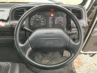 いすゞエルフアルミウイング小型（2t・3t）[写真36]