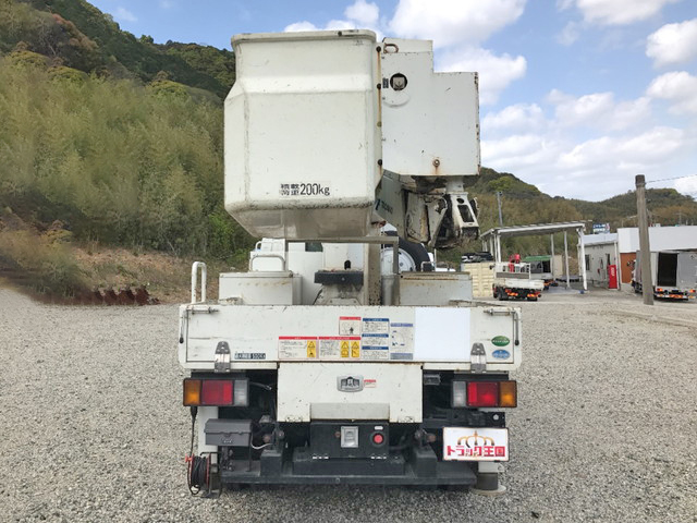 いすゞエルフ高所作業車小型（2t・3t）[写真10]