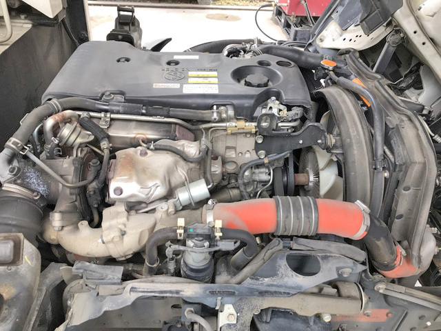 いすゞエルフ高所作業車小型（2t・3t）[写真25]