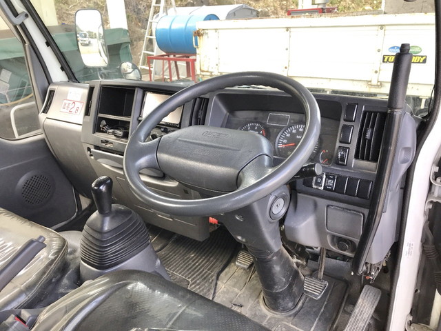 いすゞエルフ高所作業車小型（2t・3t）[写真30]