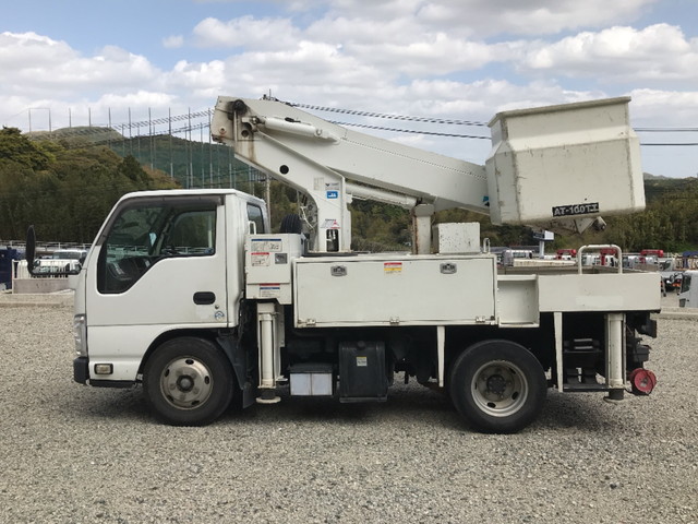 いすゞエルフ高所作業車小型（2t・3t）[写真05]