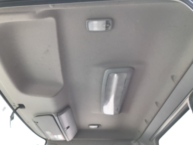 日野レンジャーユニック4段中型（4t）[写真31]