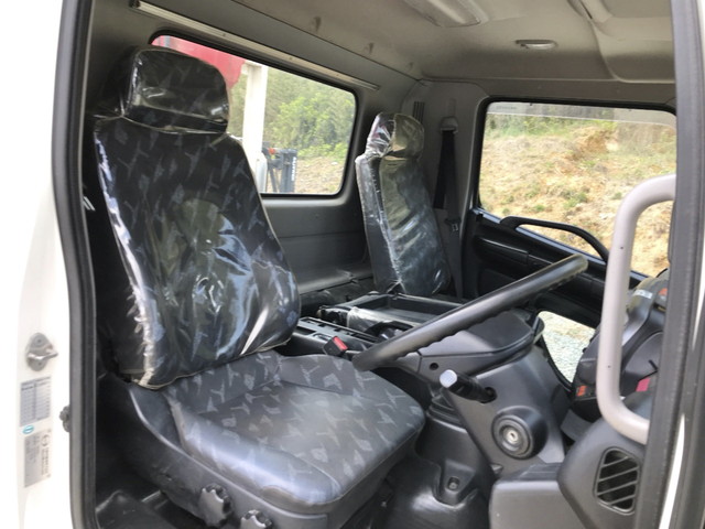 日野レンジャーユニック4段中型（4t）[写真33]