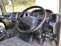 日野レンジャーユニック4段中型（4t）[写真35]