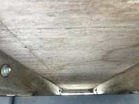 いすゞエルフ平ボディ小型（2t・3t）[写真20]