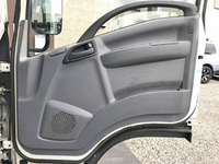 いすゞエルフ平ボディ小型（2t・3t）[写真28]