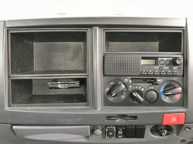 いすゞエルフ平ボディ小型（2t・3t）[写真37]